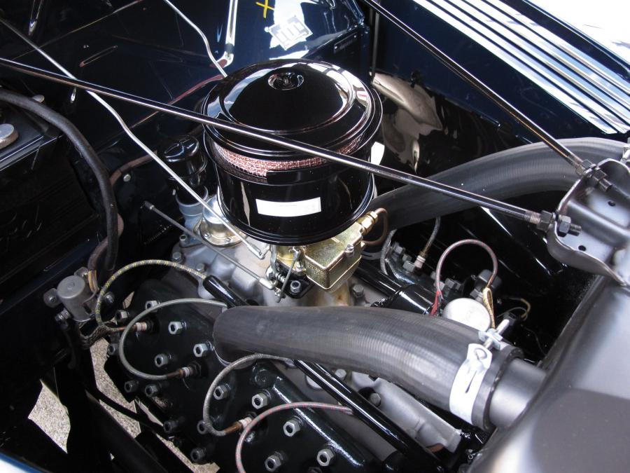  Ford DeLuxe Coupe 1938 года  (фото 6 из 16)